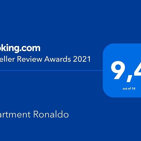 Apartment Ronaldo Пореч Экстерьер фото