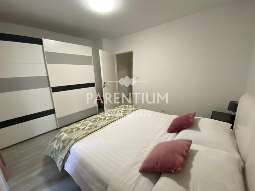 Apartment Ronaldo Пореч Экстерьер фото